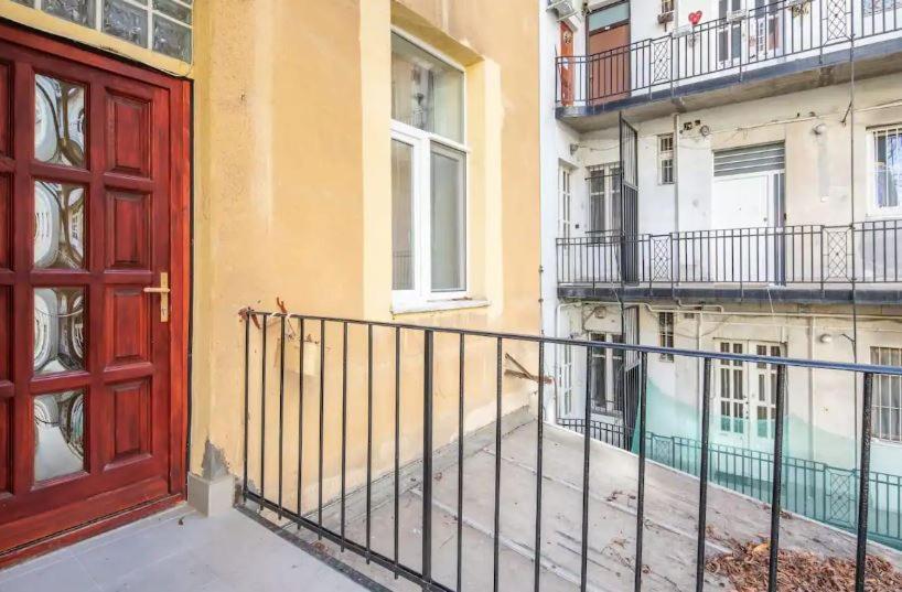 Buda Royal Castle 2 Double Beds Private Apartment بودابست المظهر الخارجي الصورة